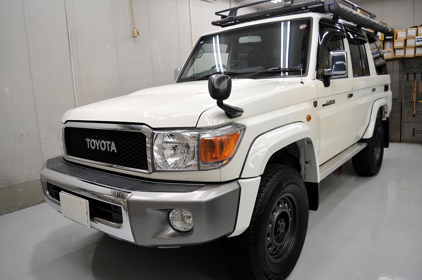 トヨタ ランドクルーザー70　カーフィルム 施工日誌